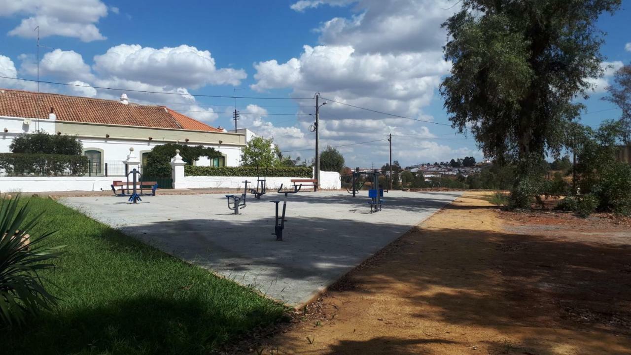 Palacete Dos Alcaides Sao Domingos Mine Bagian luar foto
